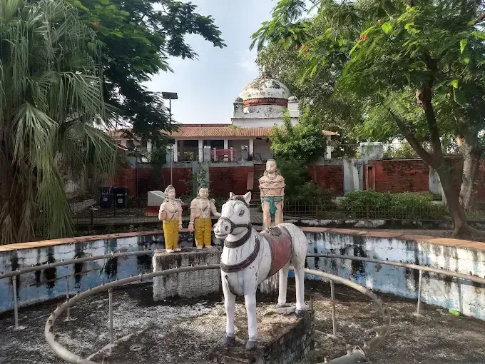 Valmiki Ashram photo 5