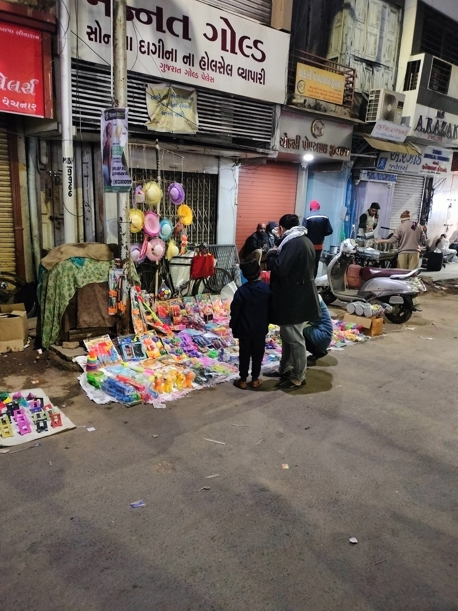 Manekchowk Food Market