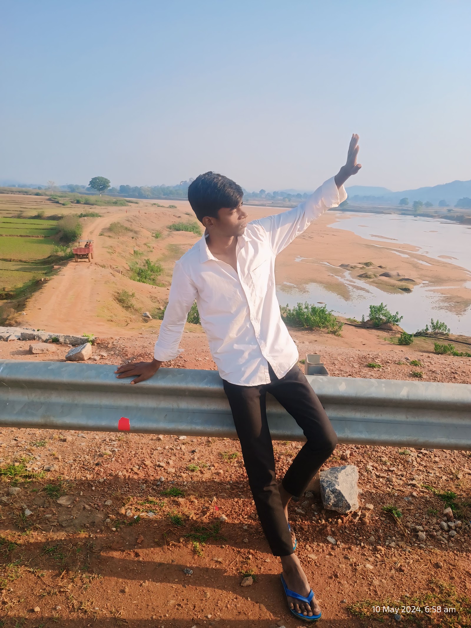 Sankh river old bridge (river view point) NH43 photo 2