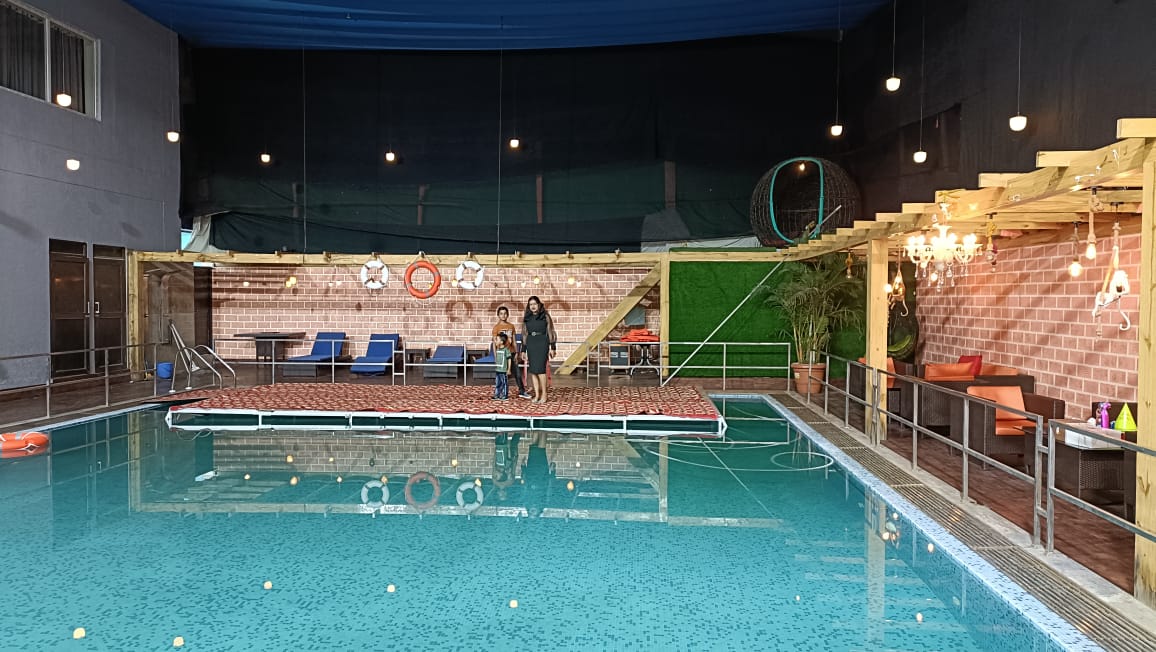 The Dolphino's Resort photo 3