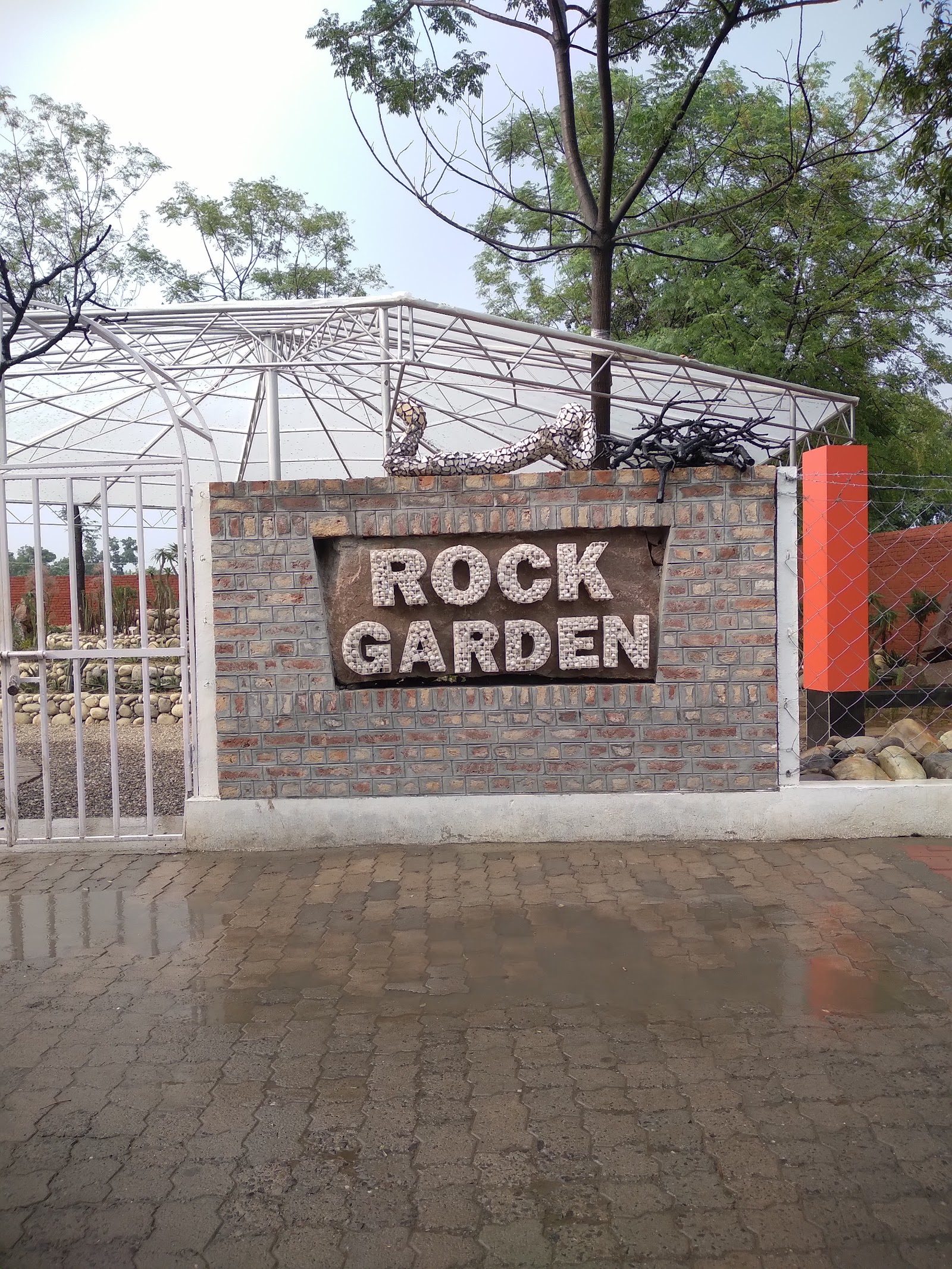 ROCK GARDEN